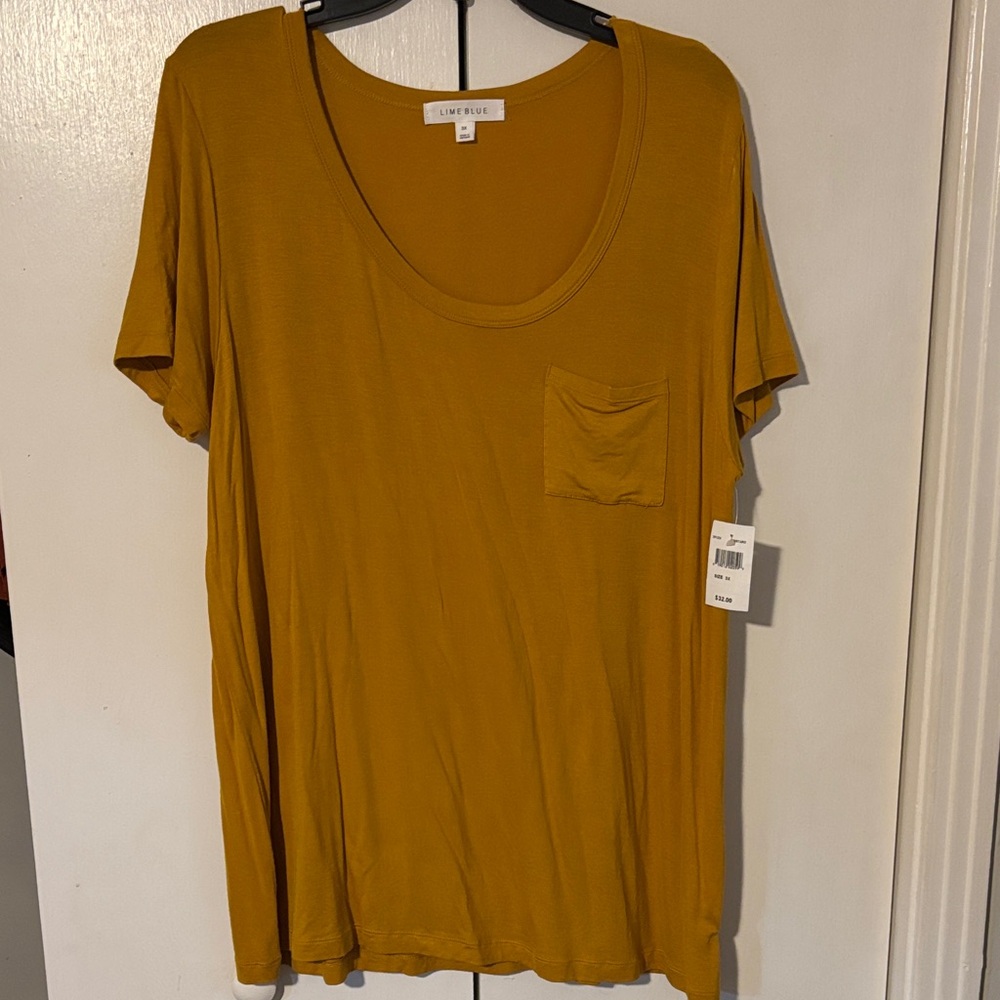 Lush Golden Short Sleeve Women's Tee